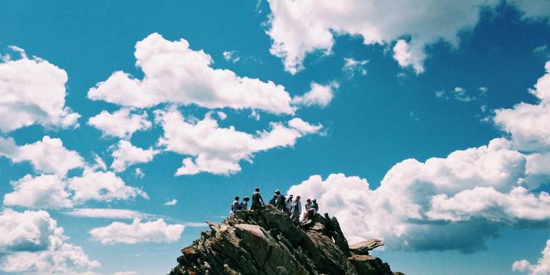 成都“书店+”现象：从方所到茑屋，如何用文化重塑028本地生活便民服务